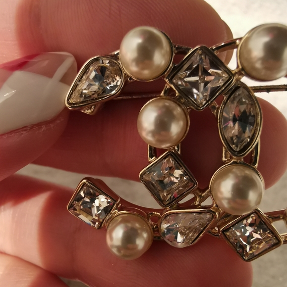 💯 Chanel pearl / rhinestones brooch - Picture 8 of 11